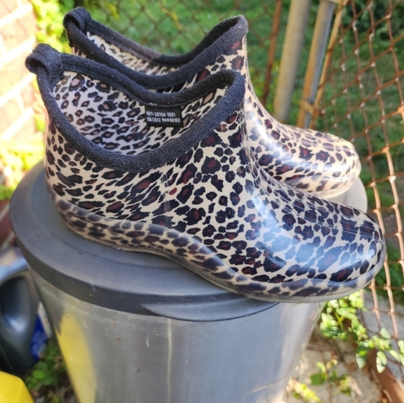 Capelli Leopard pixie rain‎ boots 9.5/10 - Picture 2 of 9